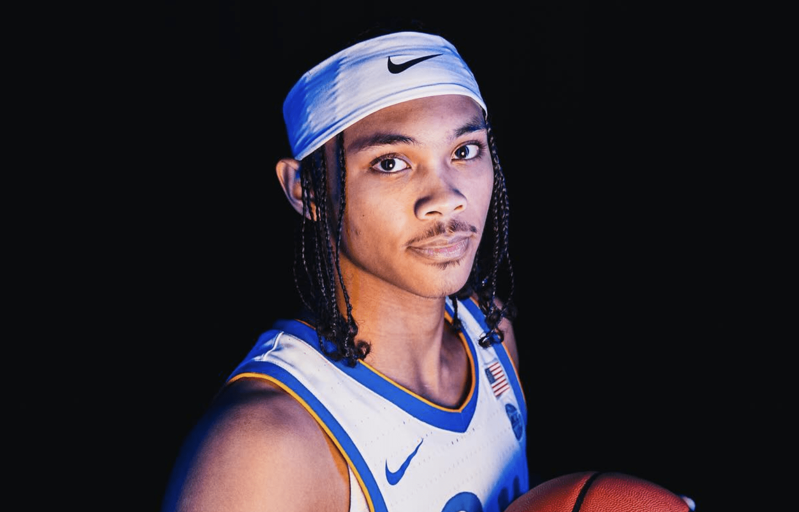 Many around the country think that Pitt basketball's Jaland Lowe will break out in a big way this year after an excellent freshman campaign.
